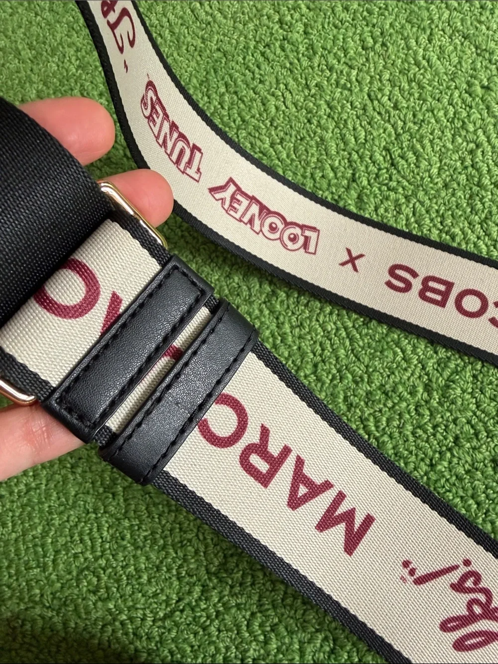 EUC Marc Jacobs x looney tunes. Cream and Black Strap with Red Looney Tunes Logo - Picture 6 of 12